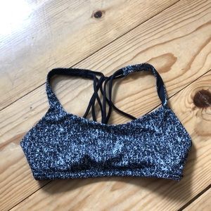lulu lemon sports bra